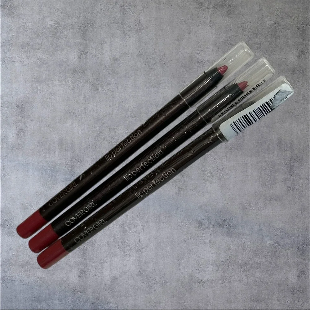CoverGirl LipPerfection Lipliner Womens 3pc 230 Radiant New‎ Sealed Mauve Pencil